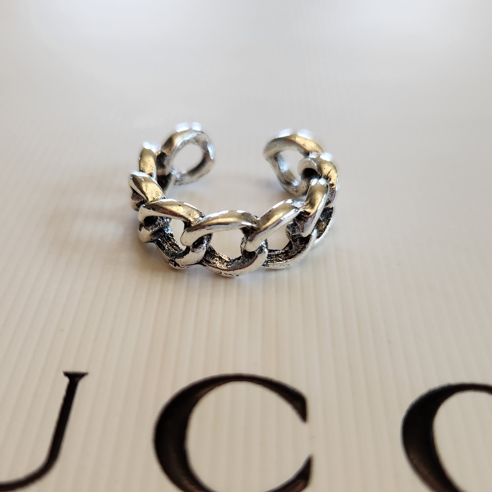 🔷️ Silver Vintage Chain Open Style Ring Size 8 NWT